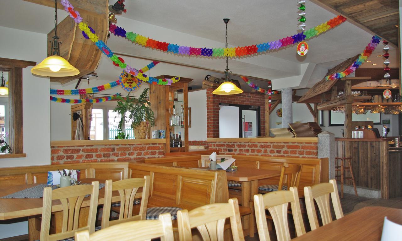 Langs Wirtshaus Hotell Sankt Ulrich im Mühlkreis Rum bild